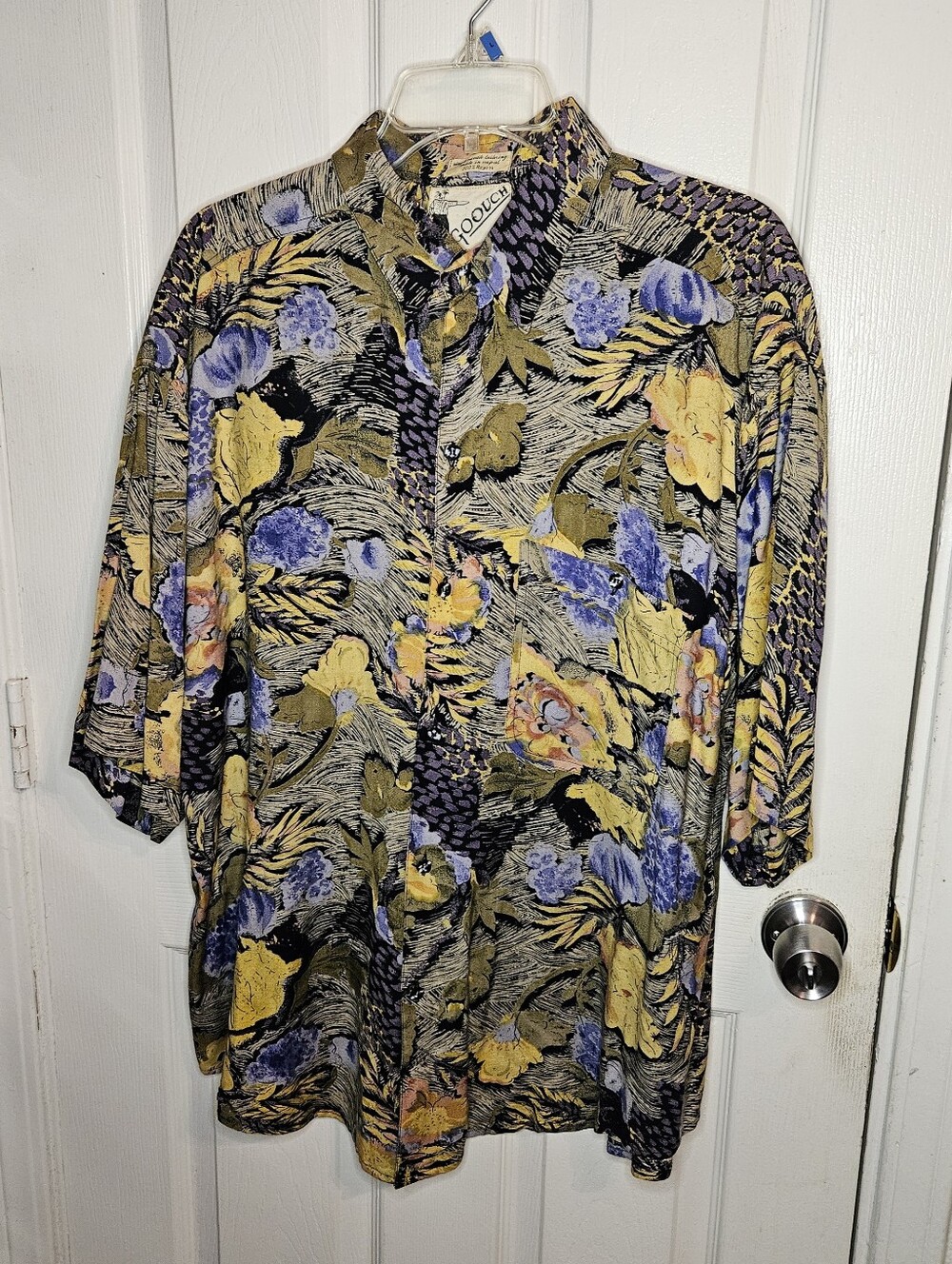 Vintage Goouch Shirt Mens Size XL Abstract Rayon Button Up Short Sleeve - Napal